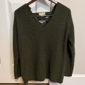 Altar'd State Deep Green V-neck Lace up Back Sweater, Med